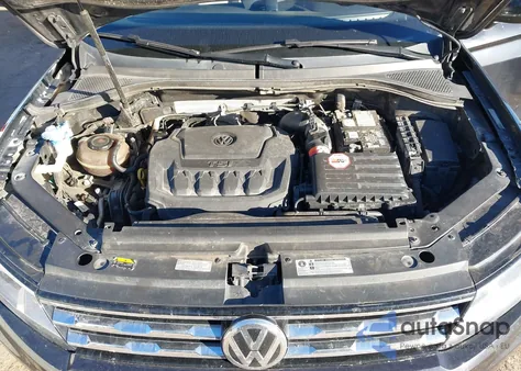 2018 Volkswagen Tiguan 2.0T Se/2.0T Sel из США, поврежденный, VIN 3VV3B7AX6JM141523